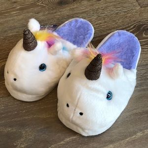 Brand new unicorn slippers